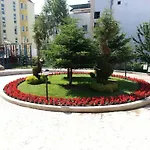 Apartment Elit 4 *
