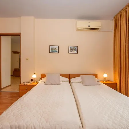 Lejlighed Elit 4 Apartments