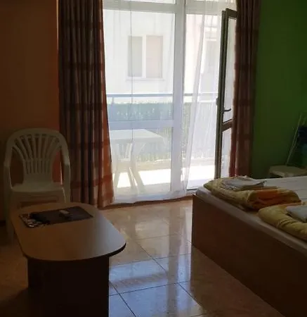 Appartement Elit 4 *