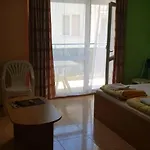 Appartement Elit 4 *